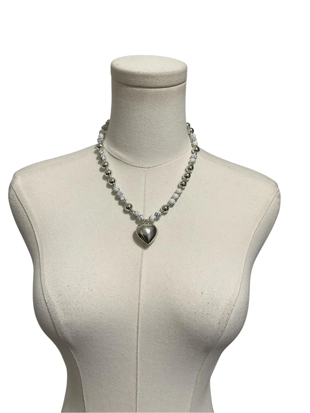 Silver Tone Heart Pendant Beaded Necklace White Marble Look Preloved